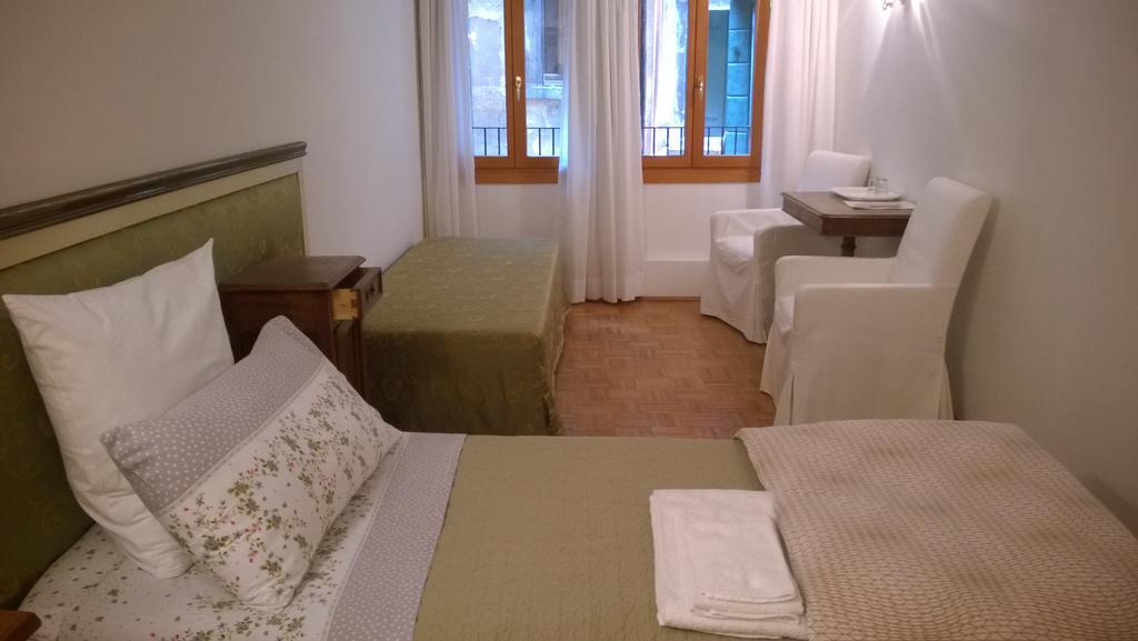 In Venice Back To San Marco Tourist Apartment Phòng bức ảnh